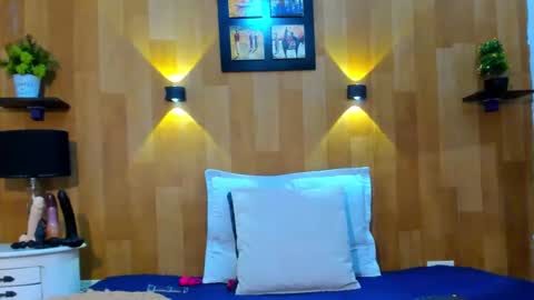 Snapshot of marianaa_aangel chatting on 6, 2, 2025 Mariana Angel online show from 6, 2, 2025