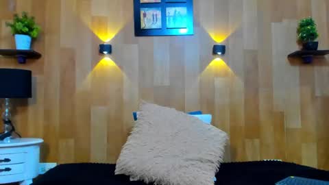 Snapshot of marianaa_aangel chatting on 9, 3, 2025 Mariana Angel online show from 9, 3, 2025
