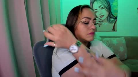 Mariana Lopez online show from 5, 2, 2026