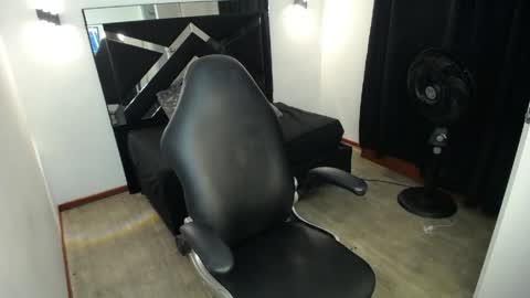 Snapshot of marianarojas_ chatting on 15, 5, 2026 Mariana online show from 15, 5, 2026
