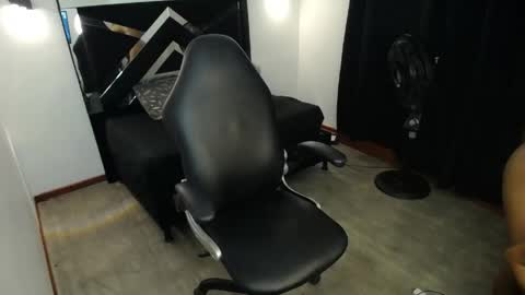 Snapshot of marianarojas_ chatting on 20, 5, 2026 Mariana online show from 20, 5, 2026