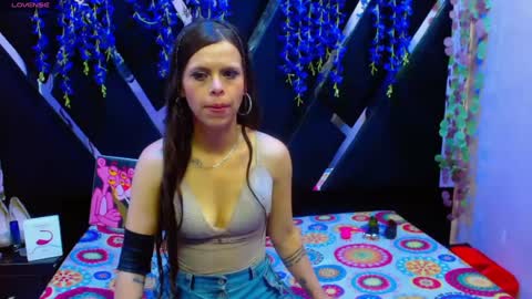 MarianaThomsop online show from 13, 9, 2025