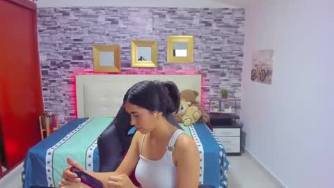 Mariana online show from 11, 12, 2024