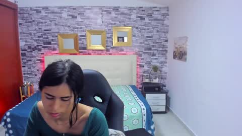Mariana online show from 11, 1, 2025