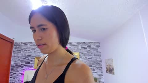 Mariana online show from 6, 3, 2025