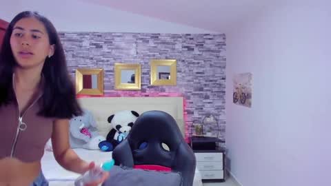 Mariana online show from 10, 3, 2025