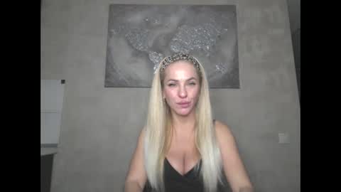Snapshot of marianna1977 chatting on 15, 3, 2026 marianna1977 online show from 15, 3, 2026
