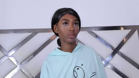 marianrosse online show from 28, 11, 2025