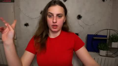 Snapshot of mariatess_ chatting on 29, 4, 2026 Mariia online show from 29, 4, 2026