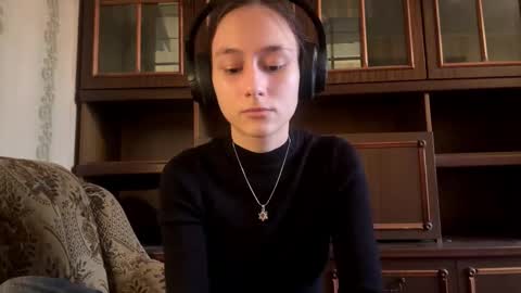 Snapshot of maricruzsilleman chatting on 12, 3, 2026 Lois online show from 12, 3, 2026