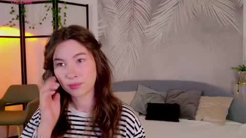 Marie LEAVE YOUR  WITH ME online show from 18, 7, 2026