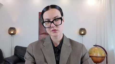 Marie Fitch online show from 12, 5, 2026