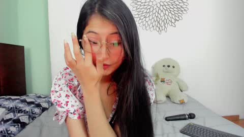 700 pm Washington time online show from 14, 1, 2025