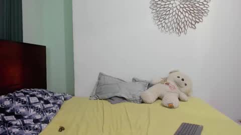 700 pm Washington time online show from 20, 2, 2025