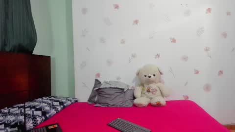 700 pm Washington time online show from 6, 3, 2025