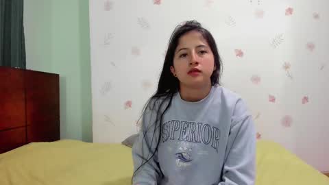 700 pm Washington time online show from 10, 3, 2025