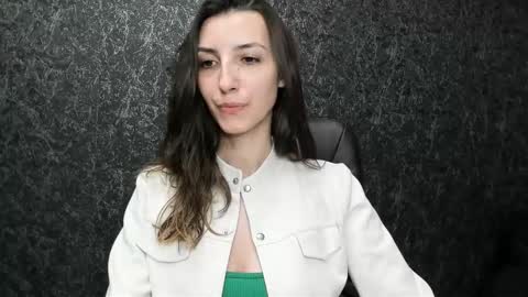 Snapshot of marielleanker chatting on 24, 9, 2025 marielleanker online show from 24, 9, 2025