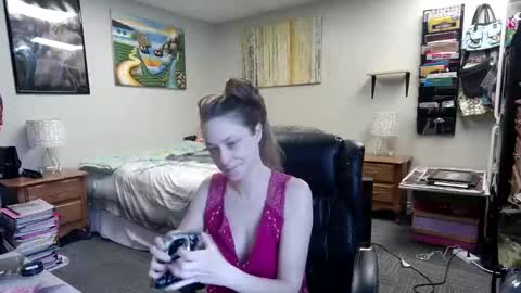 Marie Ann Waters online show from 28, 2, 2025