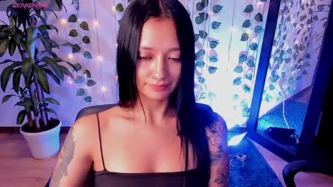 Maryyy online show from 2, 1, 2025