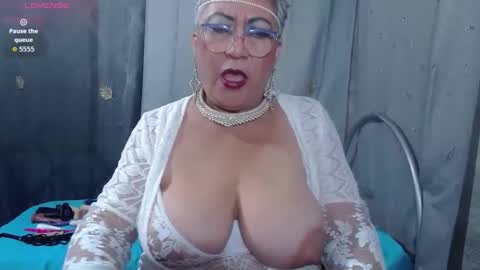 Marilin carolina online show from 13, 9, 2025