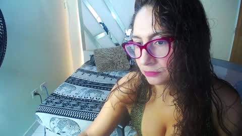 Snapshot of marilynetthan chatting on 18, 12, 2024 marilynetthan online show from 18, 12, 2024