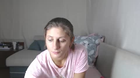 FOREVER YOURS online show from 31, 10, 2025