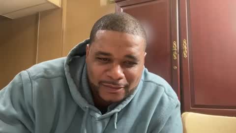 MARIOLUIGIHOT online show from 23, 2, 2025