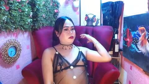 Snapshot of mariposa_911 chatting on 10, 3, 2025 LEAH online show from 10, 3, 2025