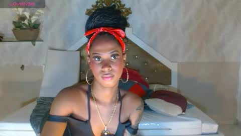 Snapshot of mariposahorny chatting on 9, 10, 2025 Nathaly online show from 9, 10, 2025