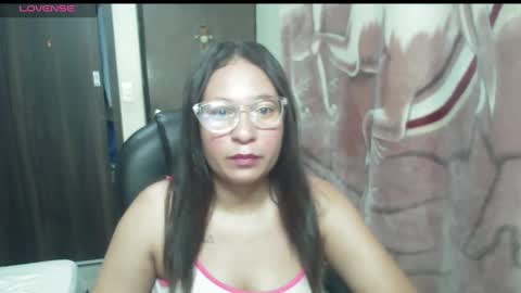 Snapshot of maritsa_millerr chatting on 3, 2, 2025 maritsa online show from 3, 2, 2025
