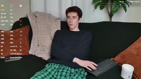 Mark online show from 30, 10, 2025