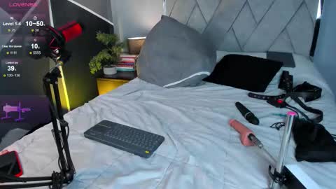 mark_broown_ online show from 5, 10, 2025