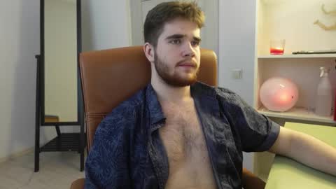 Snapshot of mark_maxim chatting on 15, 10, 2025 MARK MAXIM online show from 15, 10, 2025