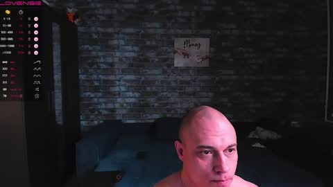 Mark online show from 17, 4, 2026