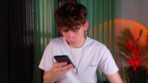 Mark online show from 27, 5, 2026