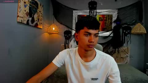 markbowie online show from 4, 11, 2025