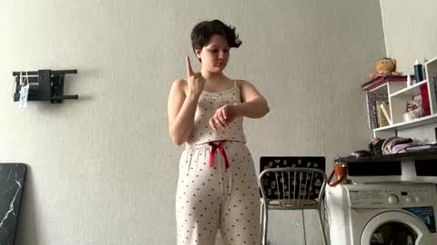 Snapshot of marlenhanry chatting on 10, 6, 2026 Emmie online show from 10, 6, 2026