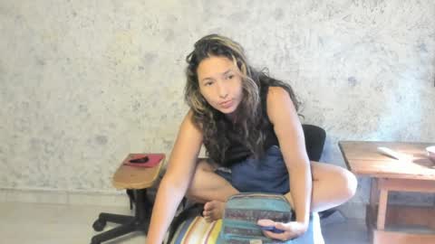 marly online show from 12, 4, 2026