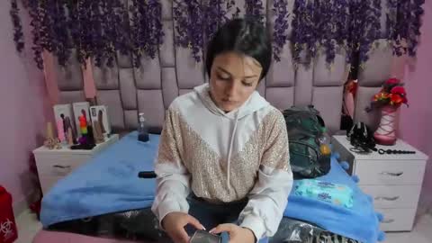 Marly Anal  online show from 25, 1, 2025