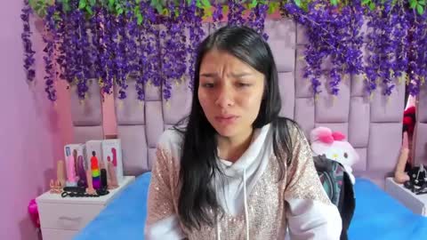 Marly Anal  online show from 1, 2, 2025