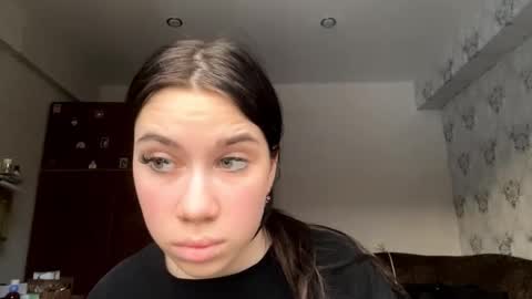 Giulia online show from 3, 12, 2025