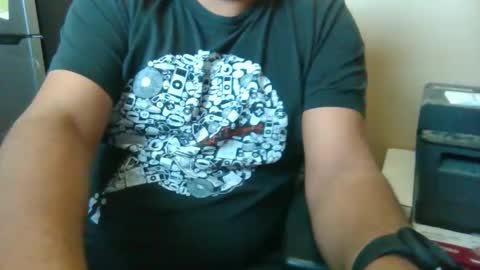 Snapshot of marriedandfrisky chatting on 27, 2, 2026 Married Horny Guy online show from 27, 2, 2026