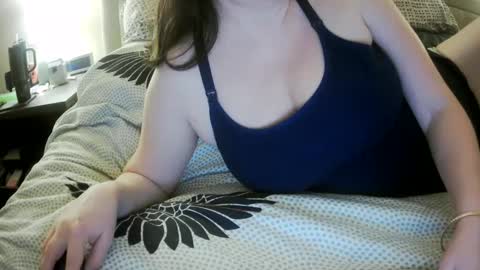 Jess and Nick online show from 22, 2, 2025