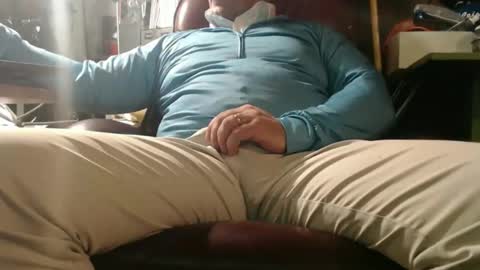 Snapshot of marrieddad19751975 chatting on 23, 10, 2025 only fans marrieddad19751975 online show from 23, 10, 2025