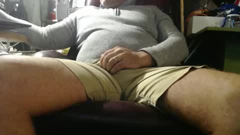 Snapshot of marrieddad19751975 chatting on 27, 10, 2025 only fans marrieddad19751975 online show from 27, 10, 2025