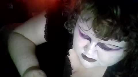 marshallmarx517 online show from 11, 4, 2026