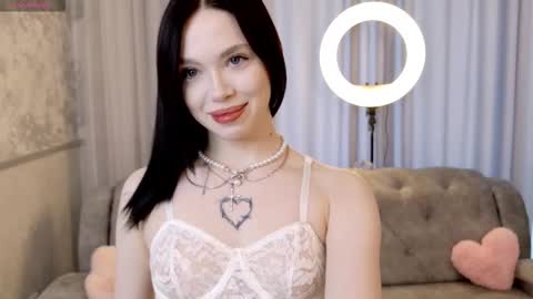 Snapshot of marshmal1ow_girl chatting on 27, 2, 2026 Eva online show from 27, 2, 2026