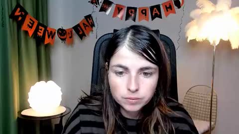 Snapshot of martaedams chatting on 25, 10, 2025 martaedams online show from 25, 10, 2025