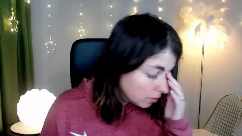 Snapshot of martaedams chatting on 15, 12, 2025 martaedams online show from 15, 12, 2025