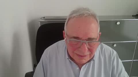 Snapshot of martin_1947 chatting on 31, 5, 2026 martin_1947 online show from 31, 5, 2026